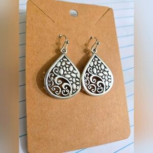 Silver Teardrop Earrings
